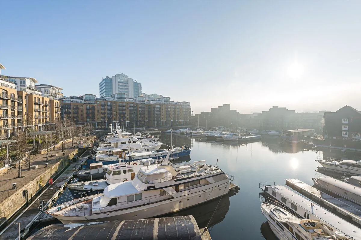 Ivory House, St Katharine Docks, E1W, photo 18