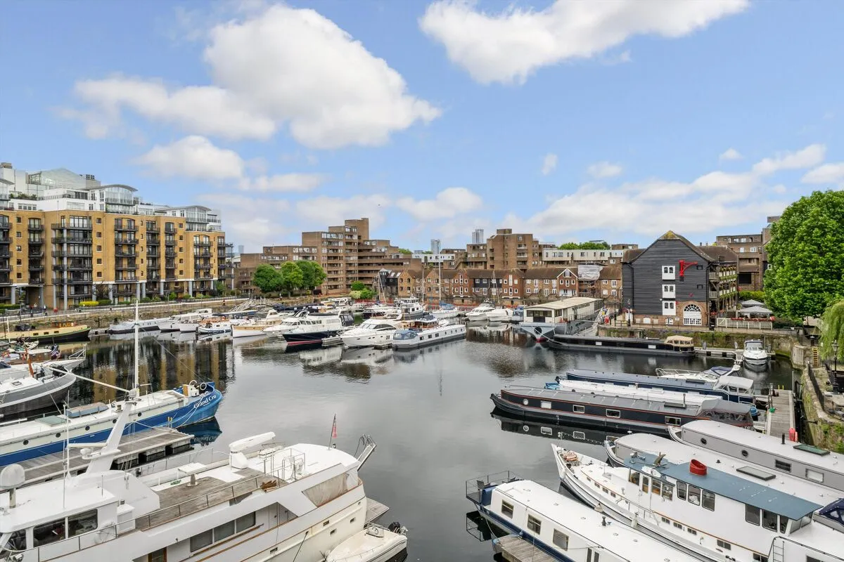 Ivory House, St Katharine Docks, E1W, photo 17