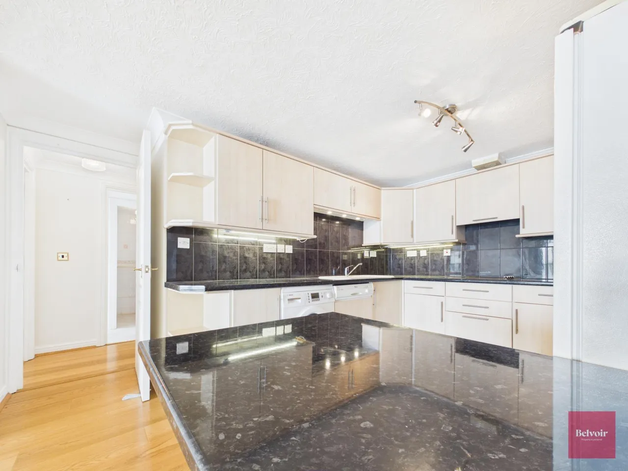 Caswell Bay Court, Caswell, Swansea, SA3, photo 5