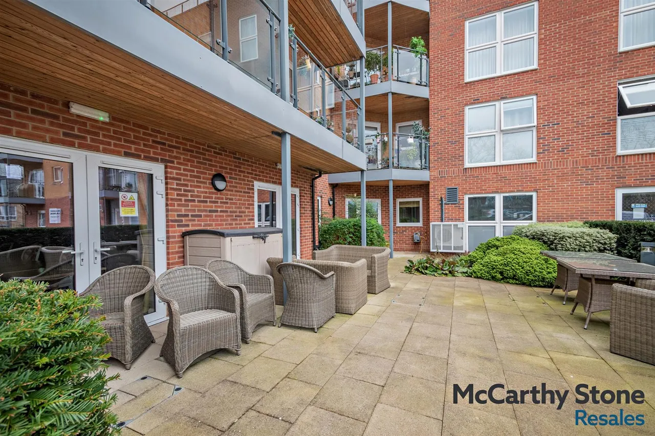 Studio Way, Borehamwood, WD6, photo 9