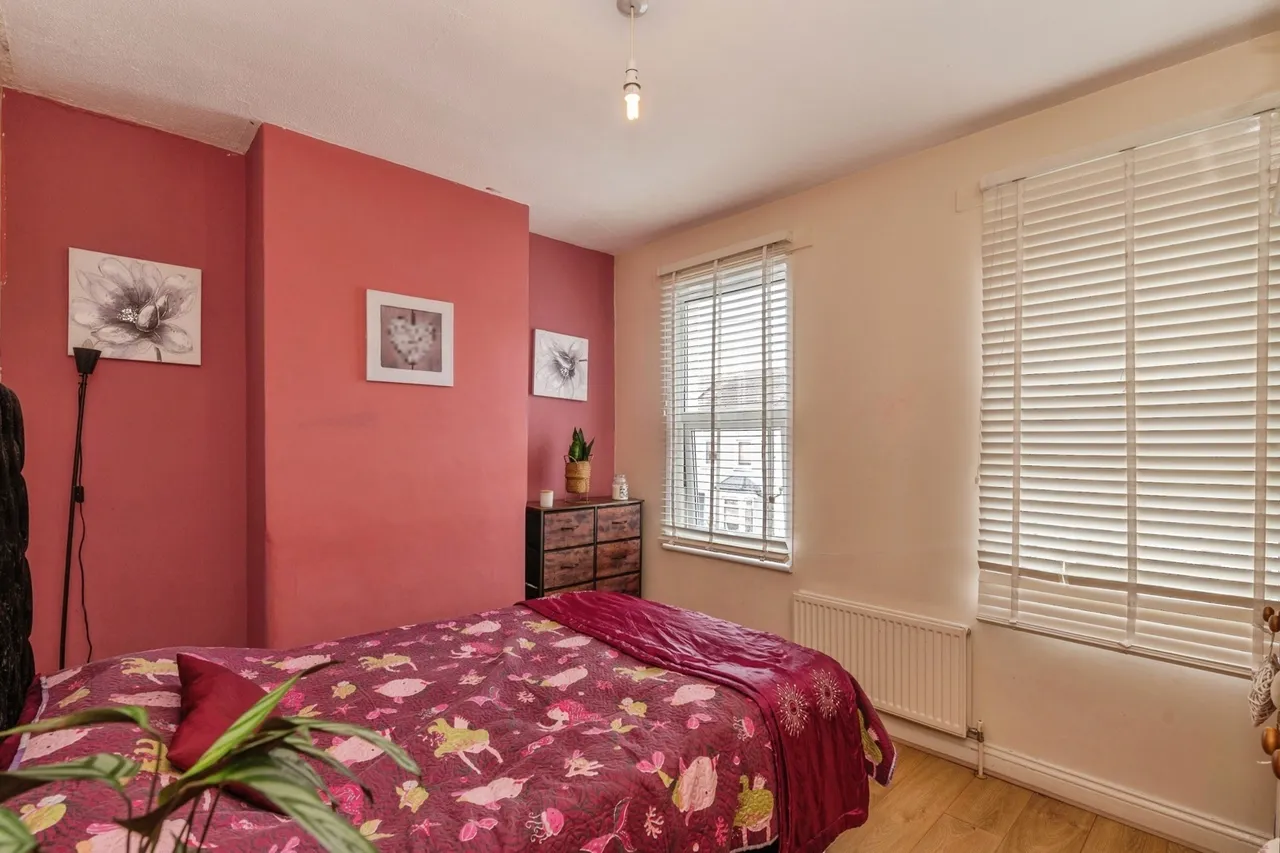 Castle Road, Grays, Essex, RM17, photo 13