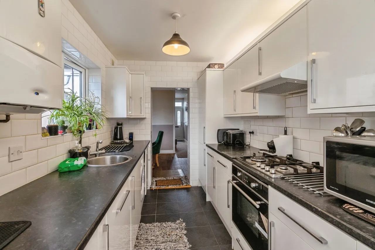 Castle Road, Grays, Essex, RM17, photo 10
