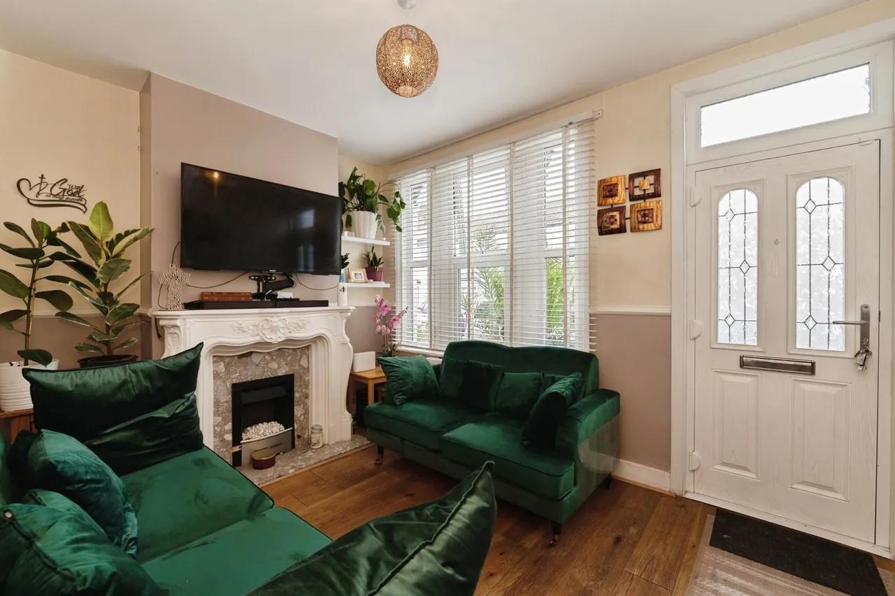 Castle Road, Grays, Essex, RM17, photo 5