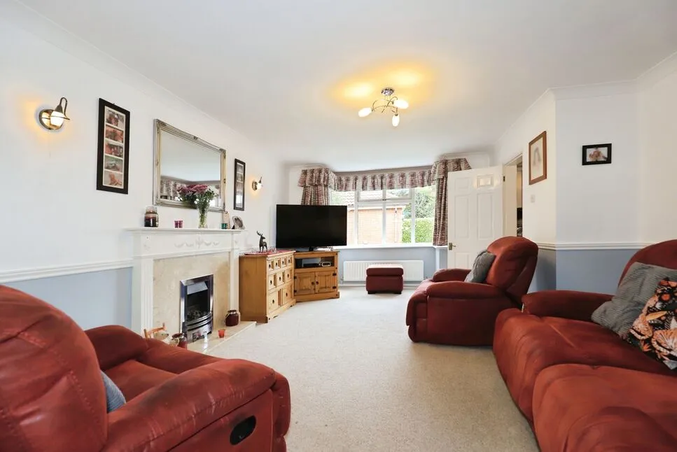 Lytham Road, Perton, Staffordshire, WV6, photo 2