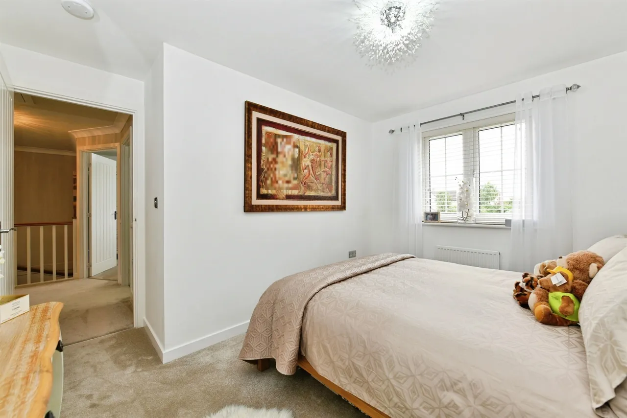 Drovers Green, Yatton Keynell, SN14, photo 12