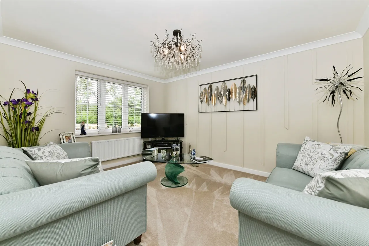 Drovers Green, Yatton Keynell, SN14, photo 5