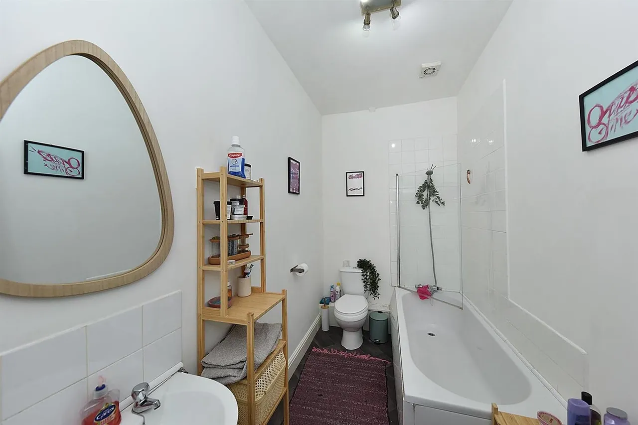 Palmerston Street, Bollington, photo 6