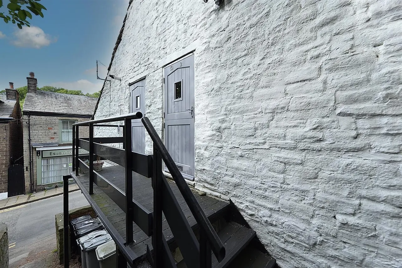 Palmerston Street, Bollington, photo 9