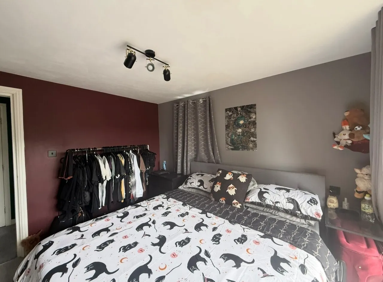 Luanne Close, Cradley Heath, B64, photo 6