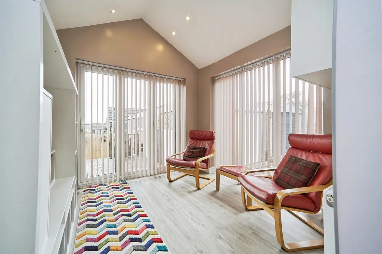 Highlea Close, Yeadon, Leeds, photo 5