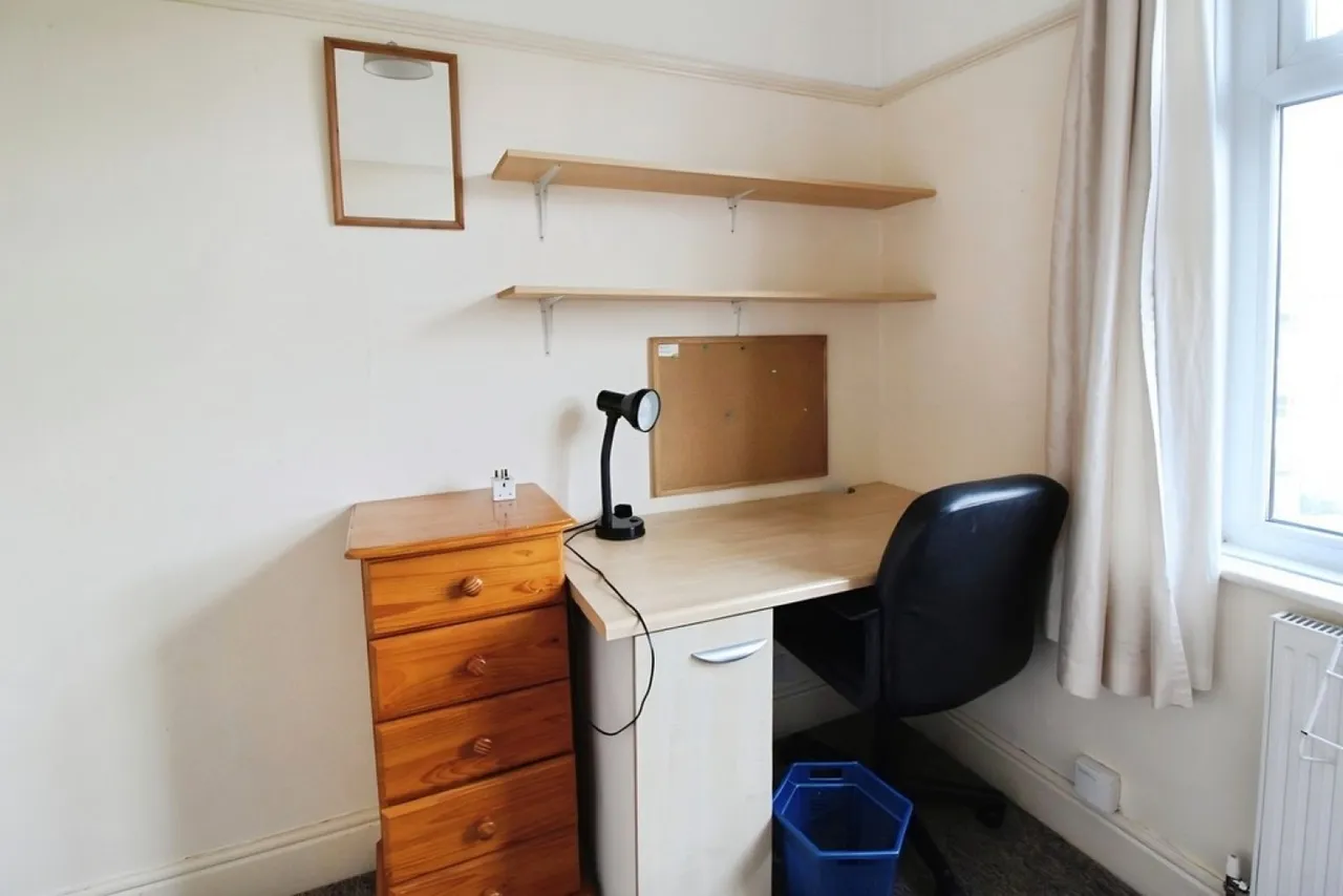 Old Tiverton Road, Exeter, EX4, photo 13