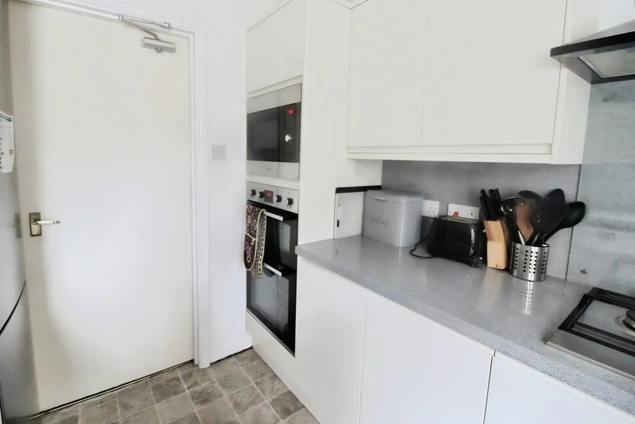 Old Tiverton Road, Exeter, EX4, photo 7
