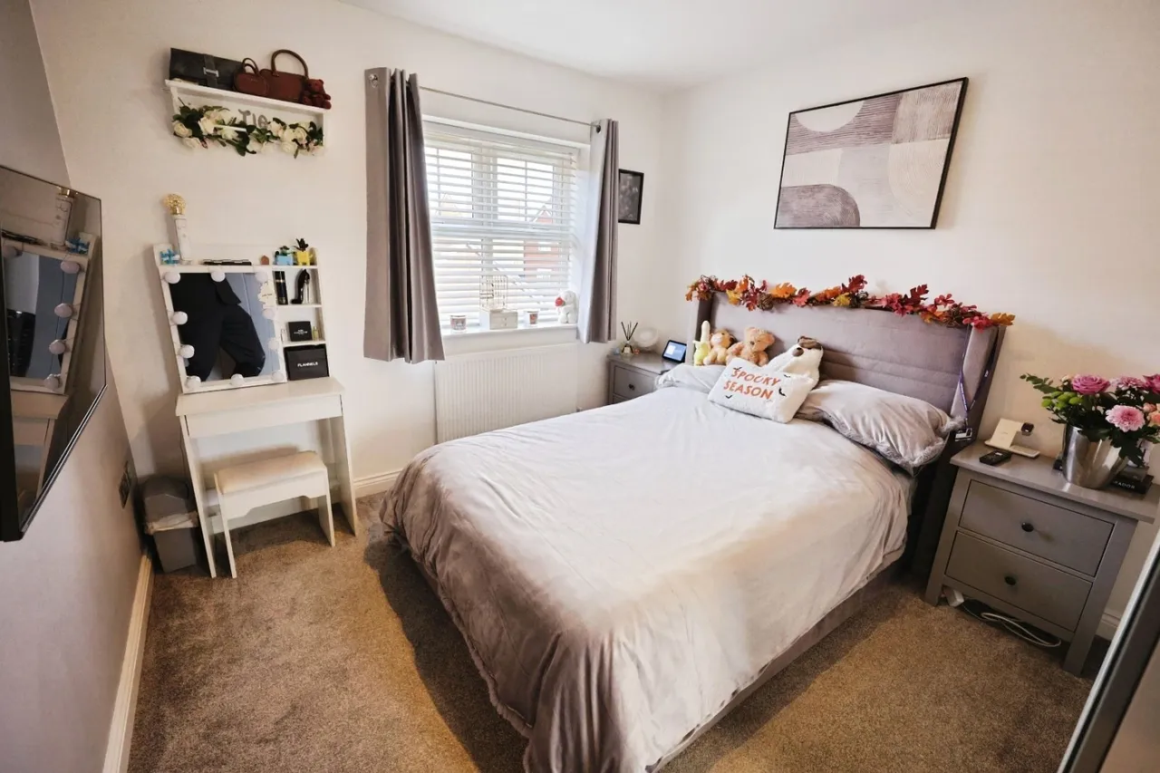 Laburnum Grove, St Helen Auckland, DL14, photo 14