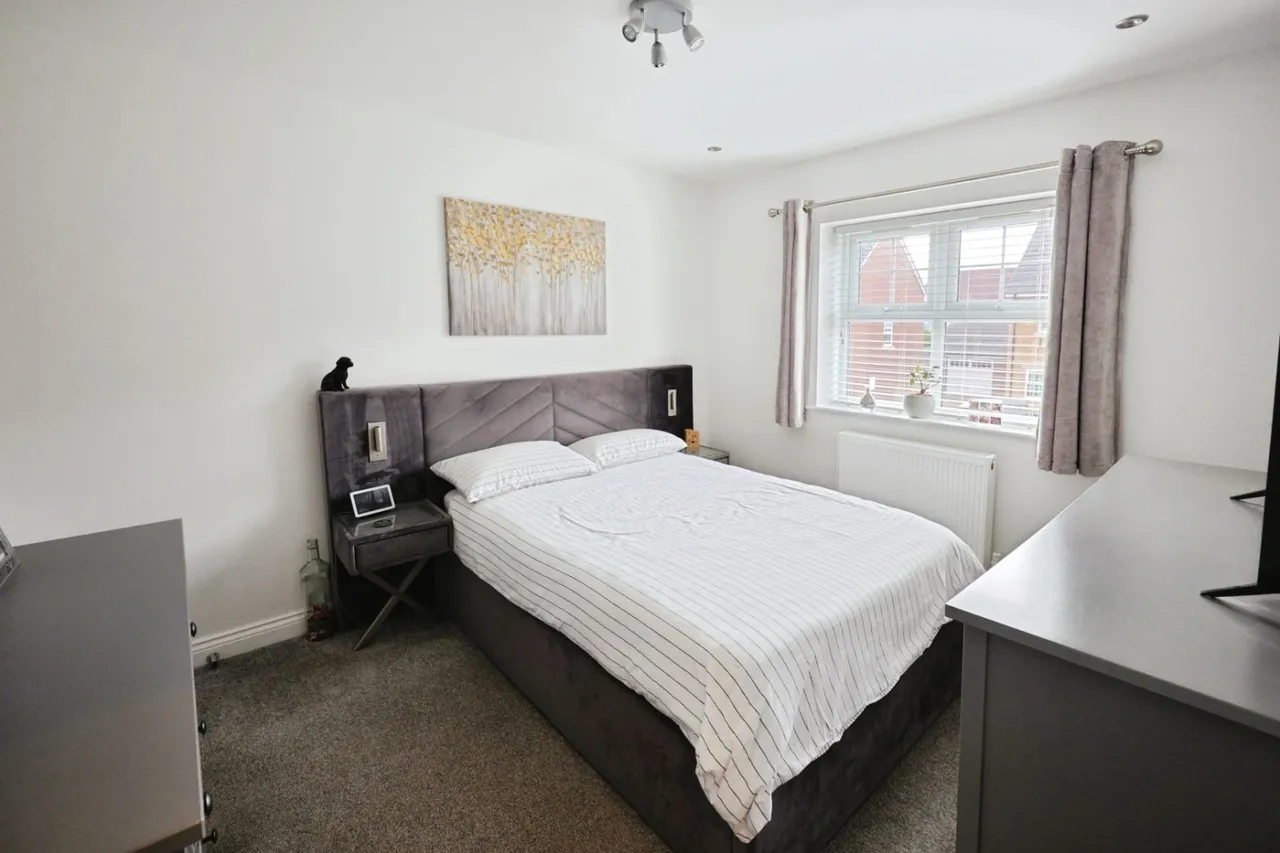 Laburnum Grove, St Helen Auckland, DL14, photo 13
