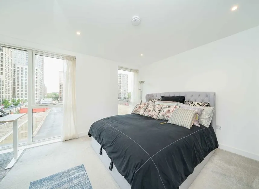 Lismore Boulevard, Colindale, NW9, photo 3