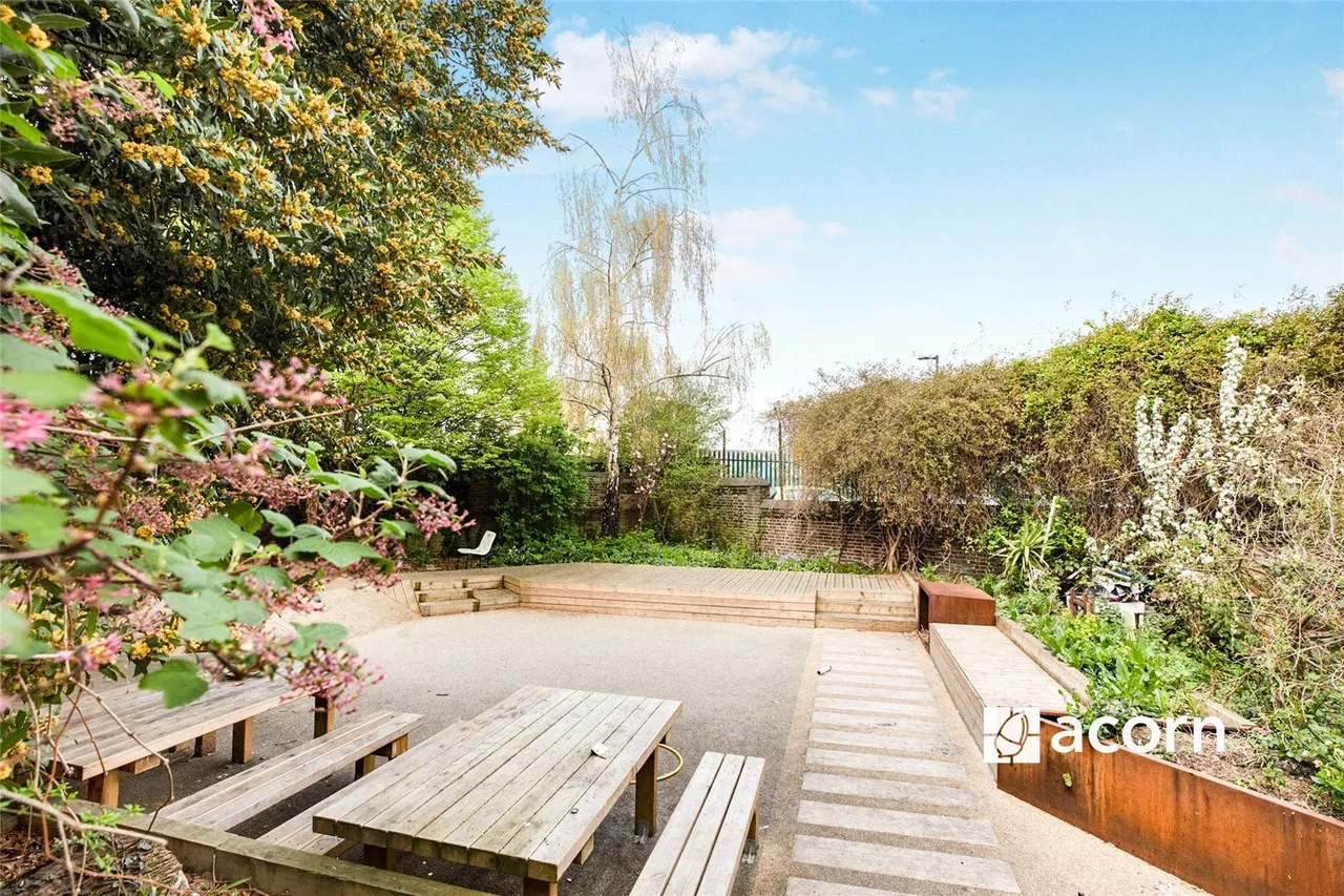 Peckham Park Road, SE15, photo 5