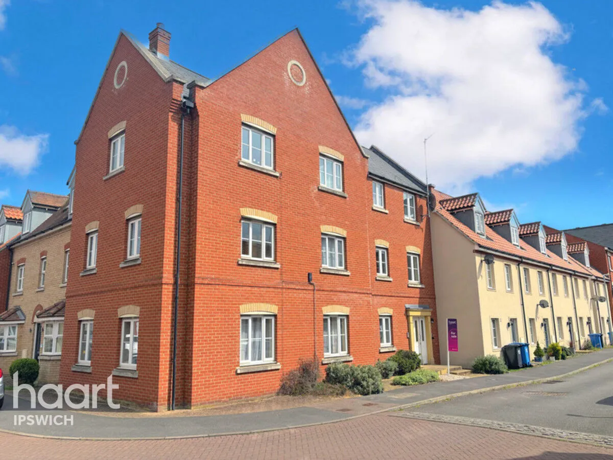 2 bed flat for sale, Fulham Way, Ipswich, IP1