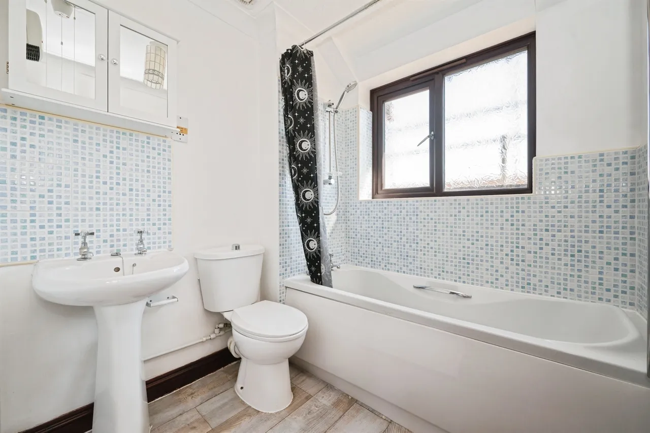 Whitworth Road, Southampton, SO18, photo 8