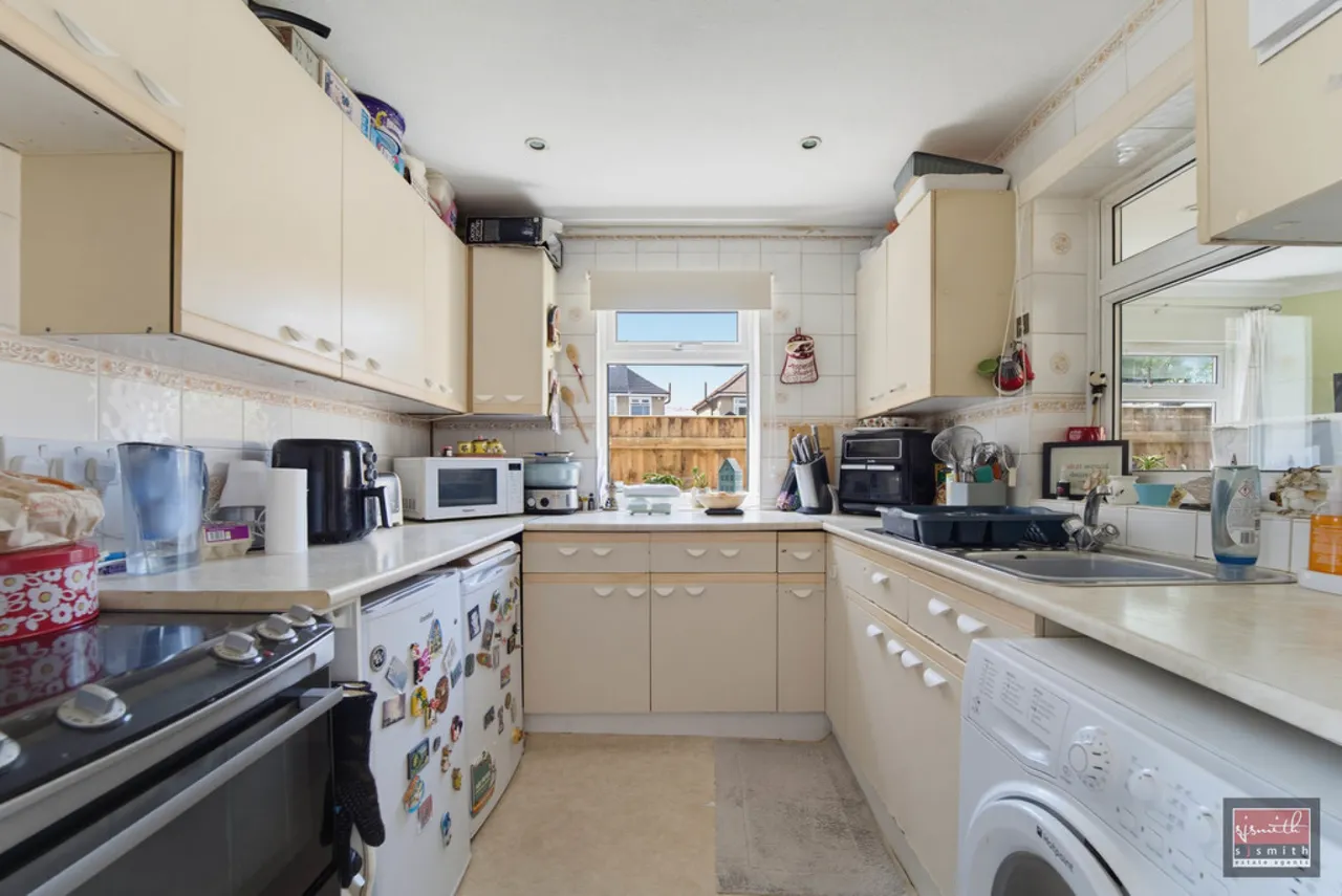 Bancroft Close, Ashford, photo 6