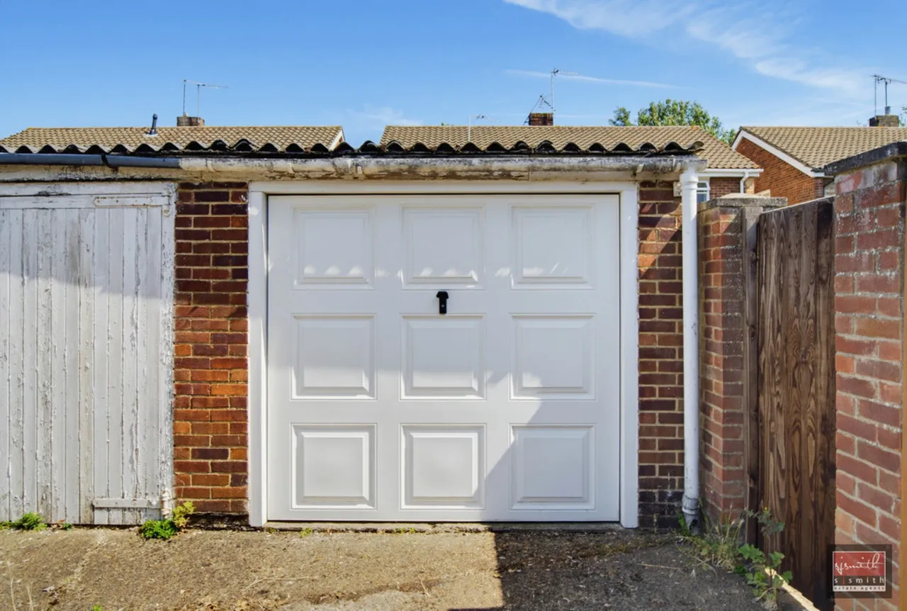 Bancroft Close, Ashford, photo 12
