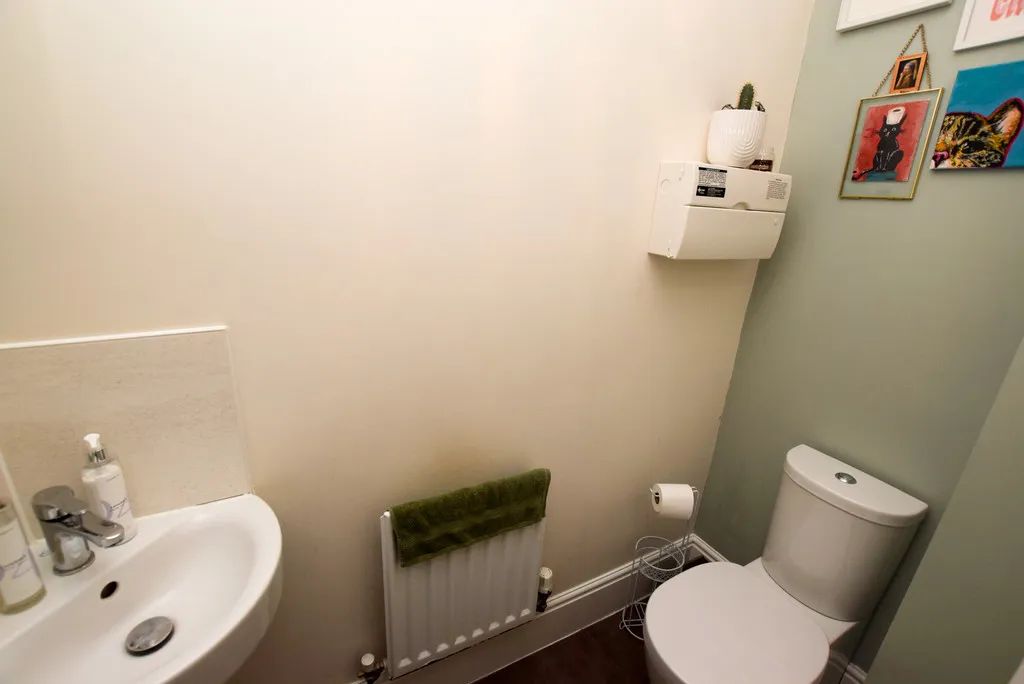 Miller Meadow, Leegomery, TF1, photo 9
