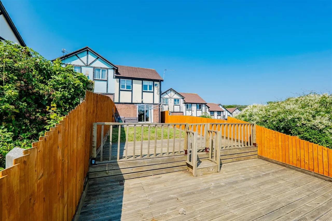 Columbus Close, Barry, CF62 9HA, photo 11