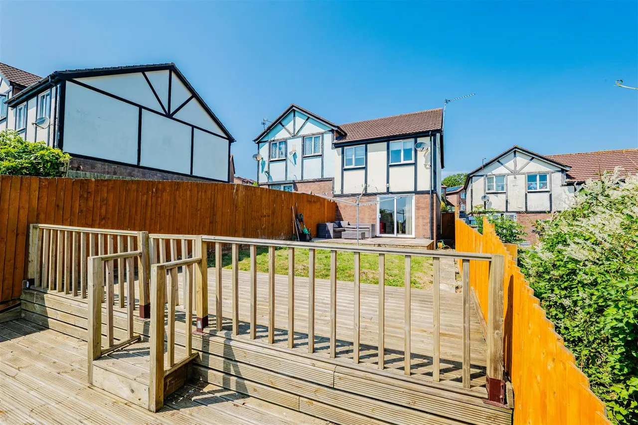 Columbus Close, Barry, CF62 9HA, photo 10