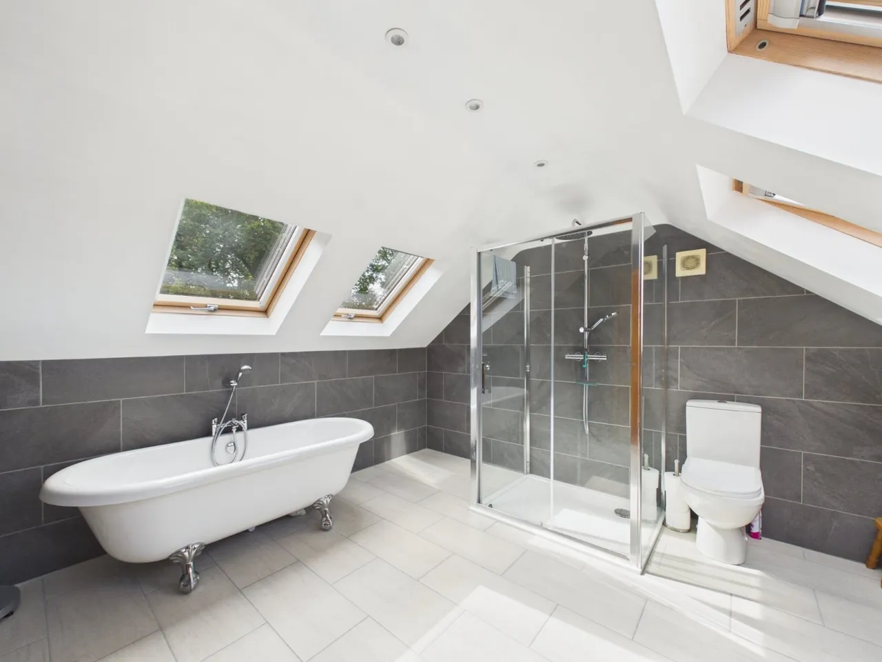 Philip Drive, Flackwell Heath, HP10, photo 4
