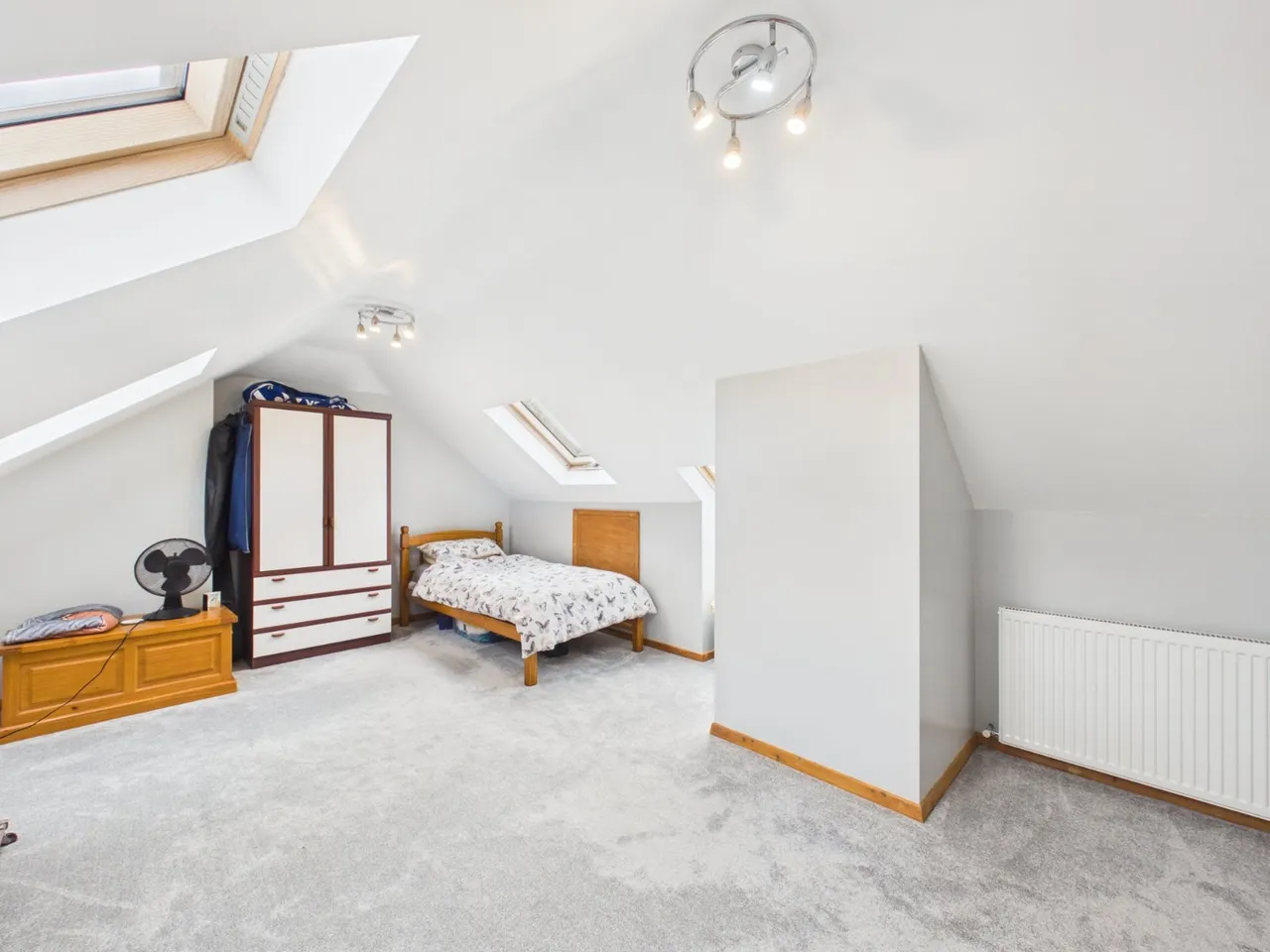 Philip Drive, Flackwell Heath, HP10, photo 25