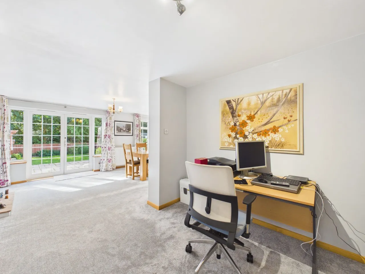 Philip Drive, Flackwell Heath, HP10, photo 15