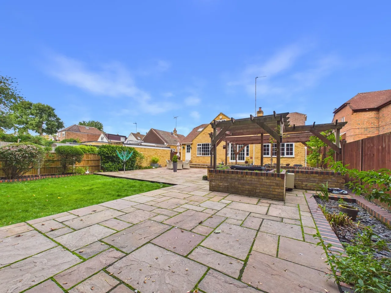 Philip Drive, Flackwell Heath, HP10, photo 35