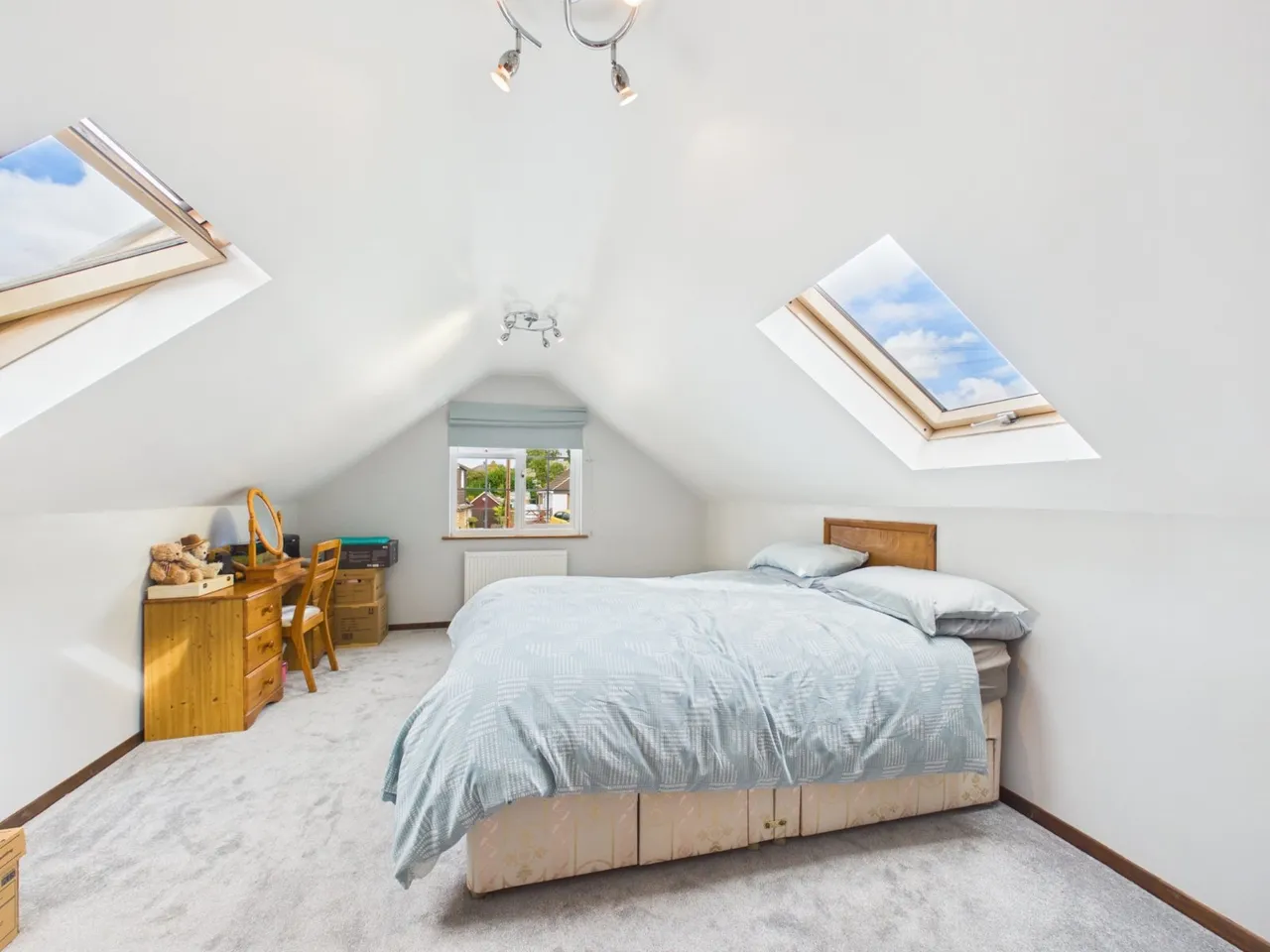Philip Drive, Flackwell Heath, HP10, photo 23