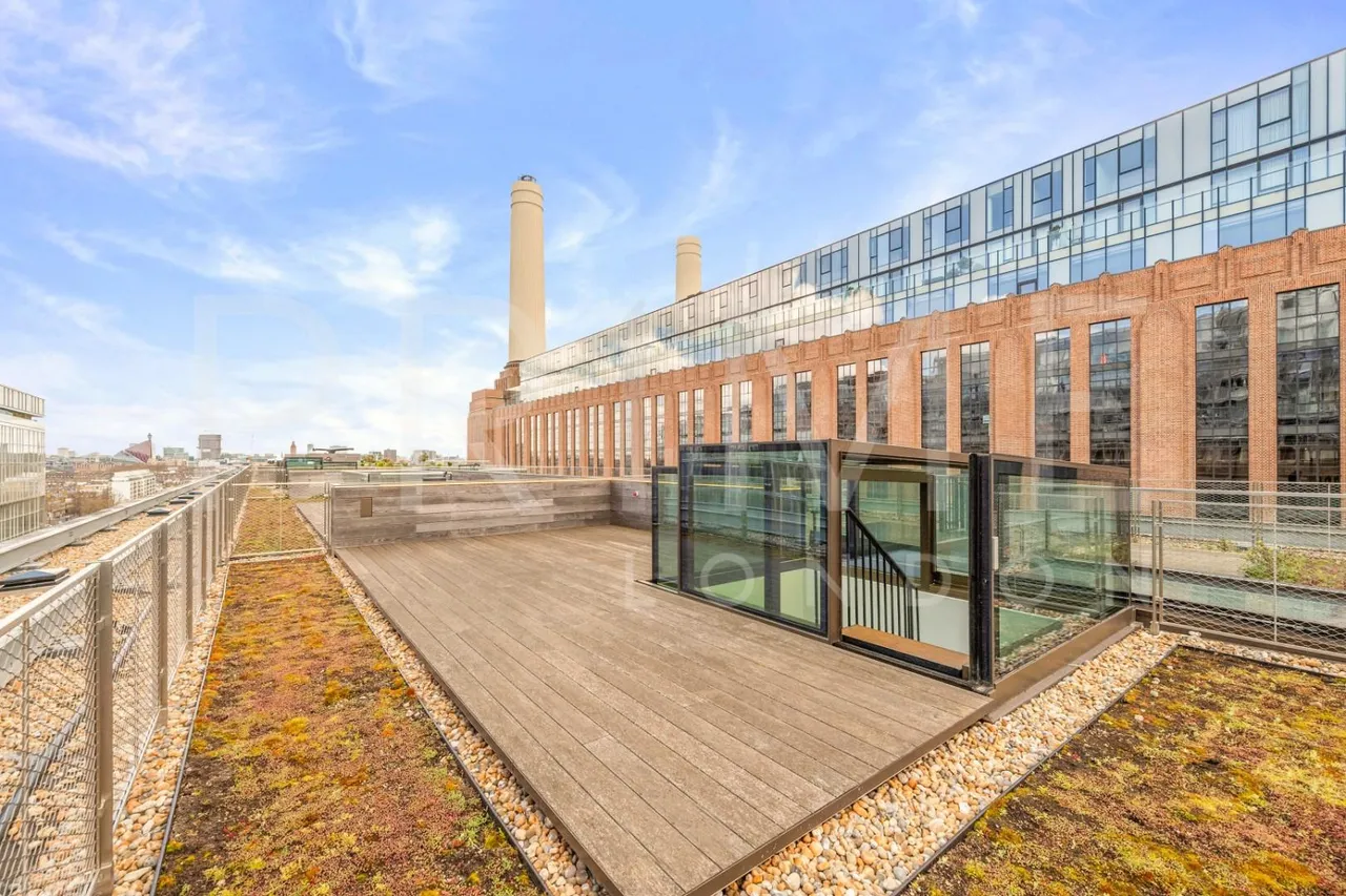 4 bed flat for sale, Switch House West, Battersea Power Station, SW11