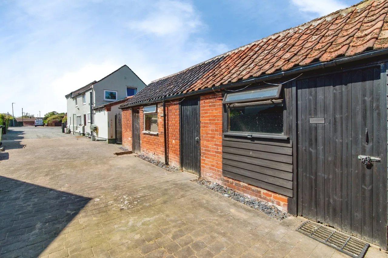 Hollow Hill Road, Ditchingham, Bungay, Norfolk, NR35, photo 20