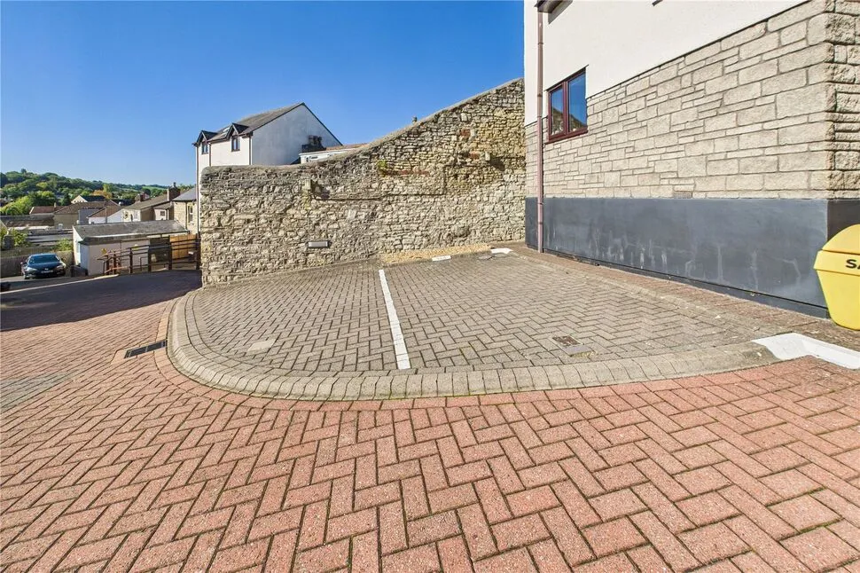 Stanley Court, Midsomer Norton, Somerset, BA3, photo 8