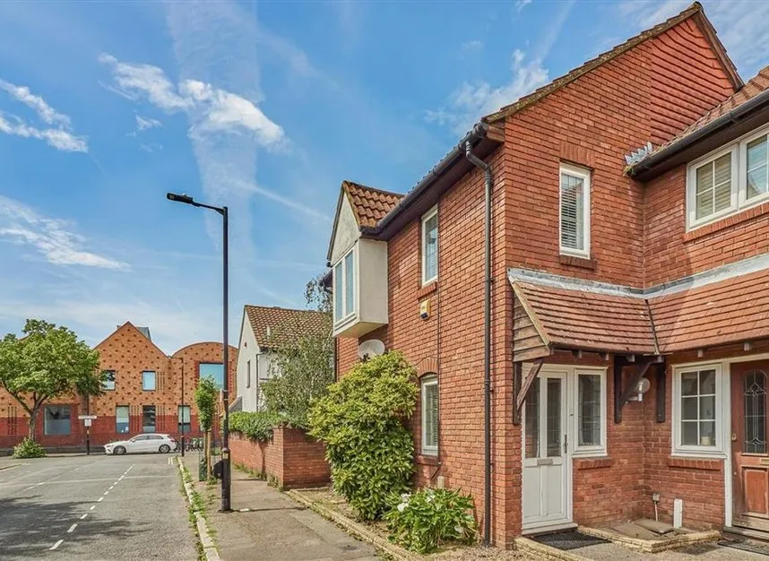 3 bed house for sale — Strathnairn Street, Bermondsey, SE1