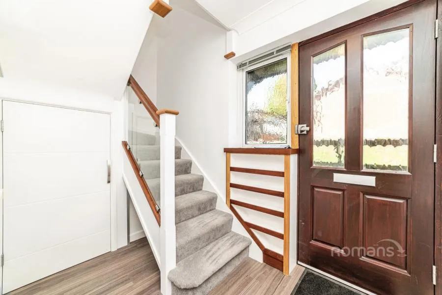 Anstey Place, Burghfield Common, RG7, photo 7