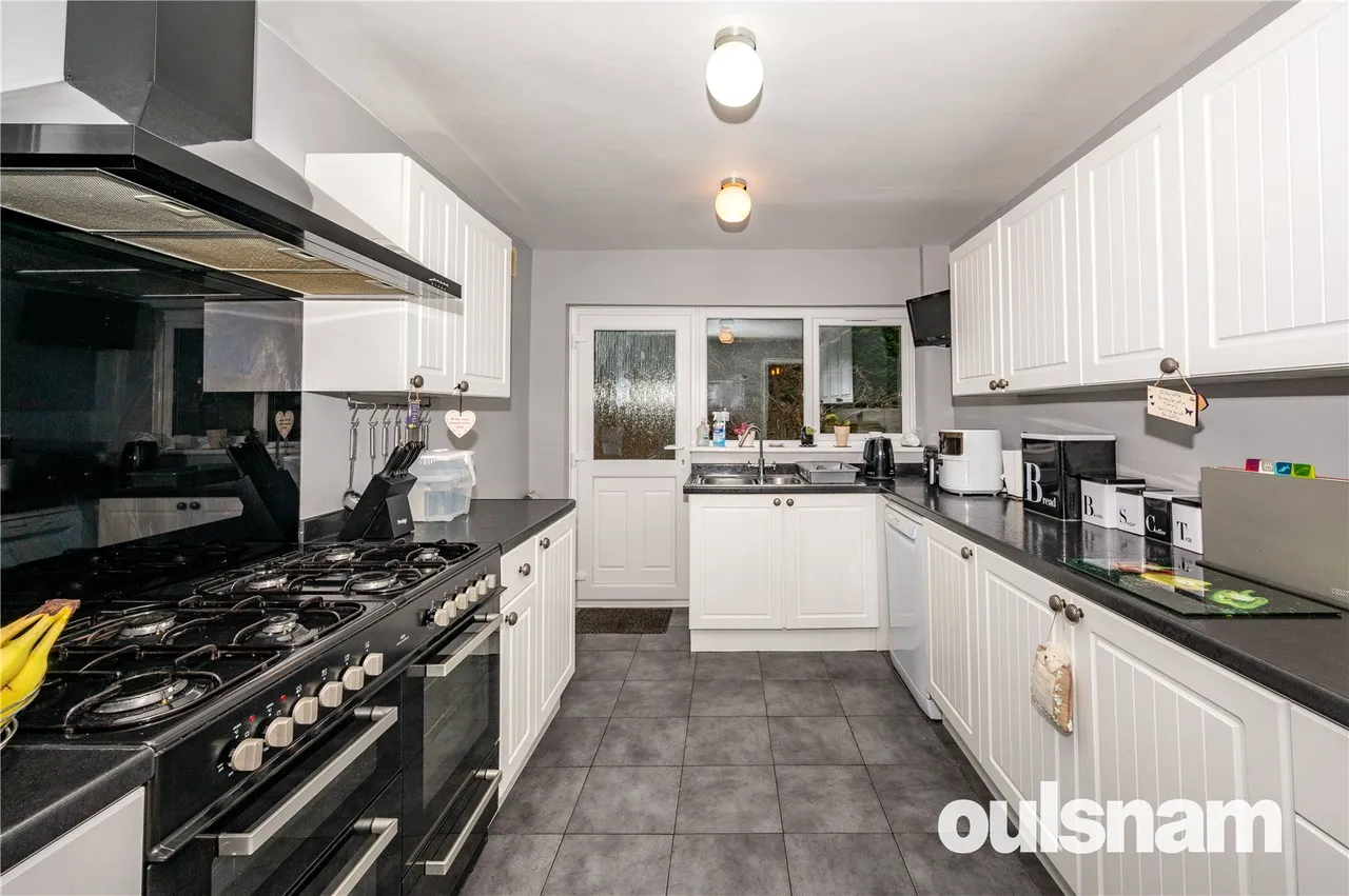 Beeches Close, Rubery, Rednal, Birmingham, B45 9HD, photo 4