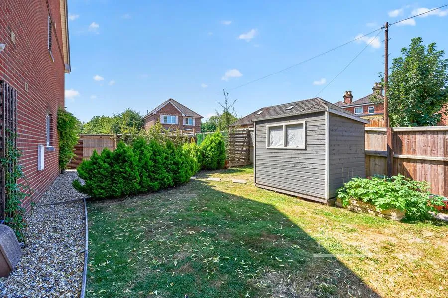 Binstead Road, Ryde, PO33, photo 15