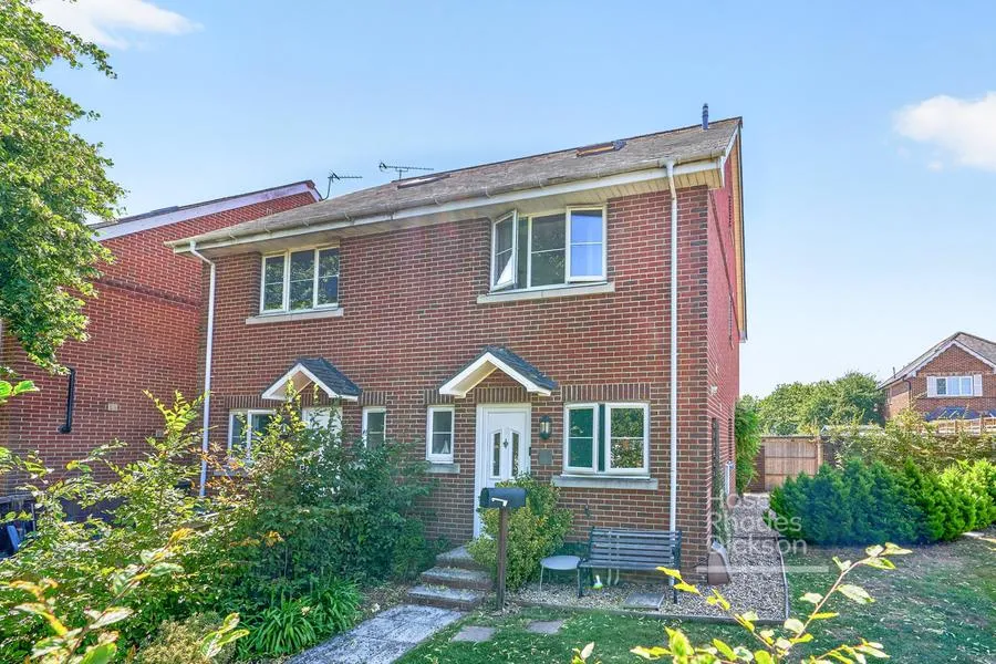 Binstead Road, Ryde, PO33, photo 20
