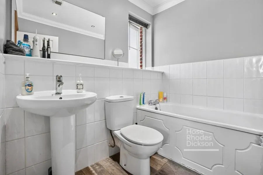 Binstead Road, Ryde, PO33, photo 9