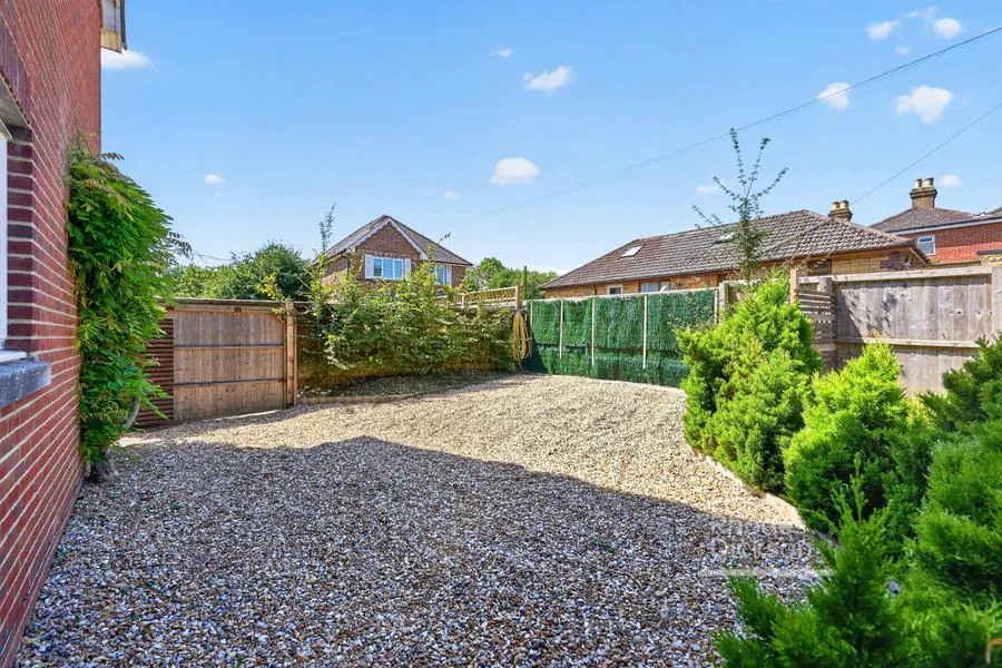 Binstead Road, Ryde, PO33, photo 14