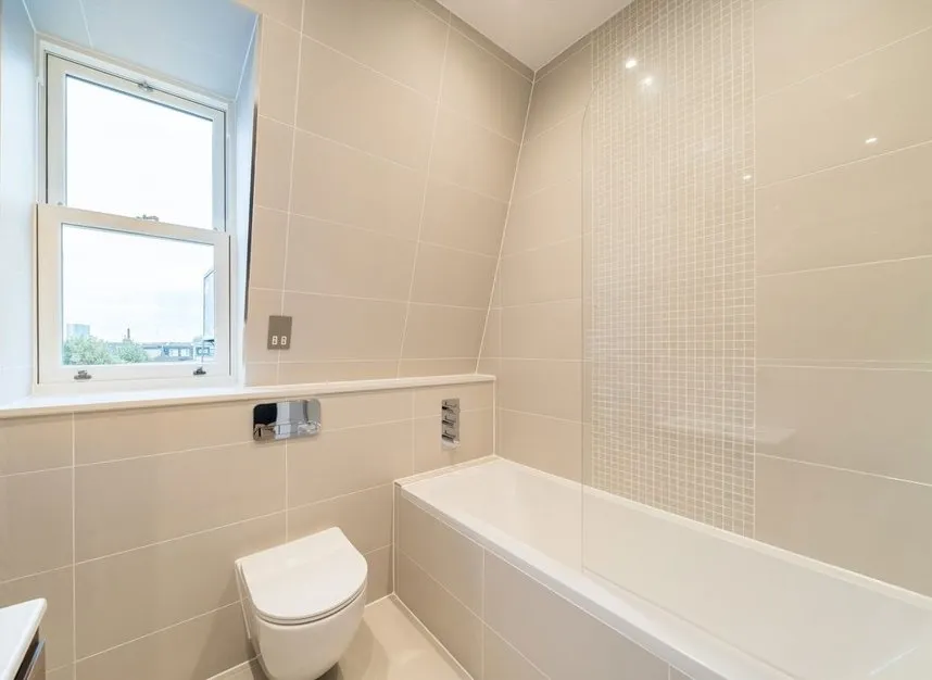 Merton Road, Wimbledon, SW19, photo 5