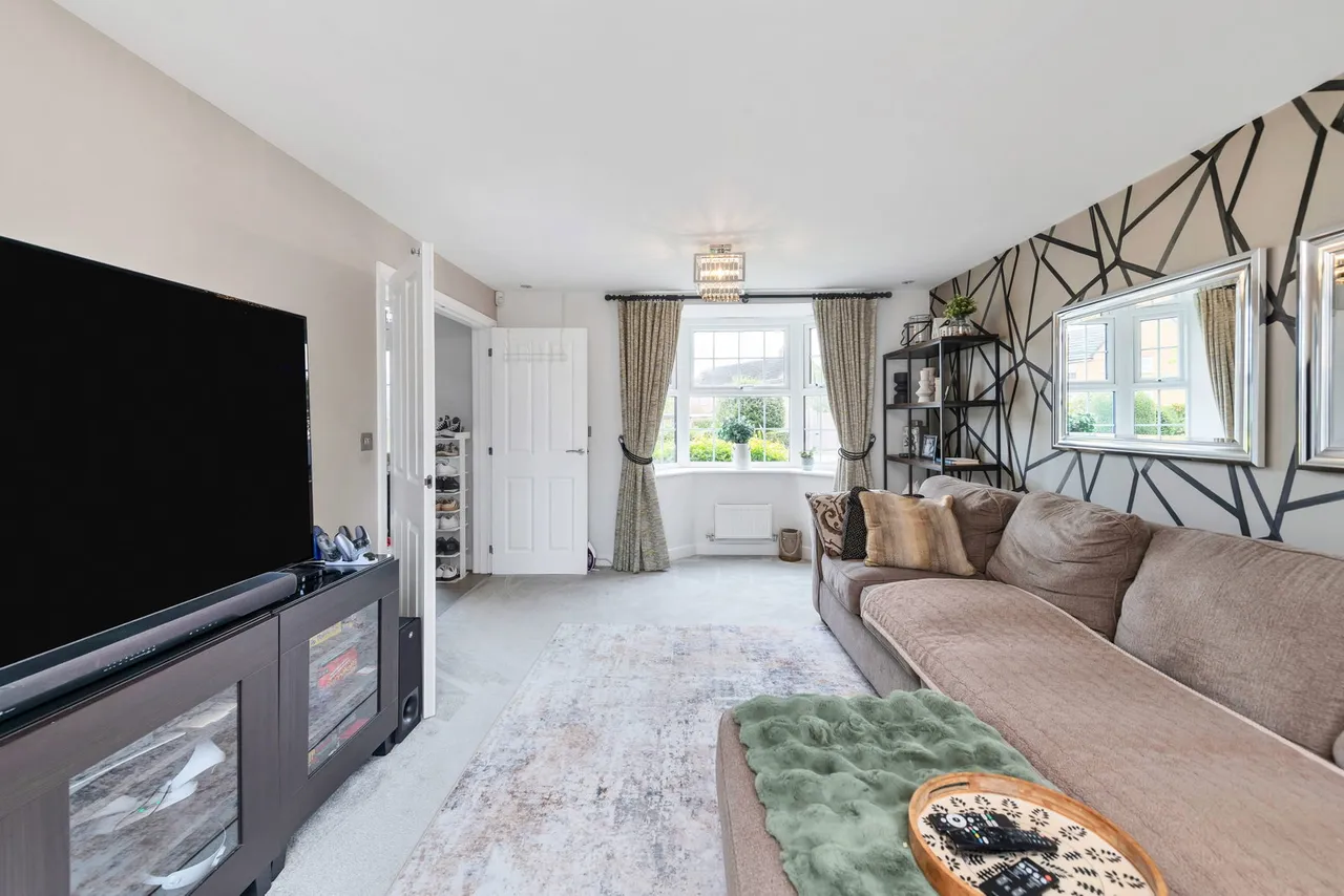 Mahaddie Way, Warboys, PE28, photo 3