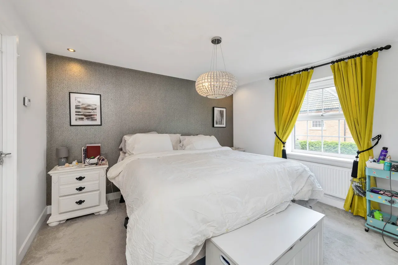Mahaddie Way, Warboys, PE28, photo 9