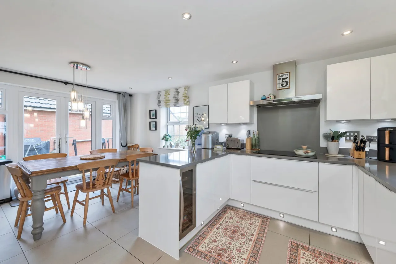 Mahaddie Way, Warboys, PE28, photo 4