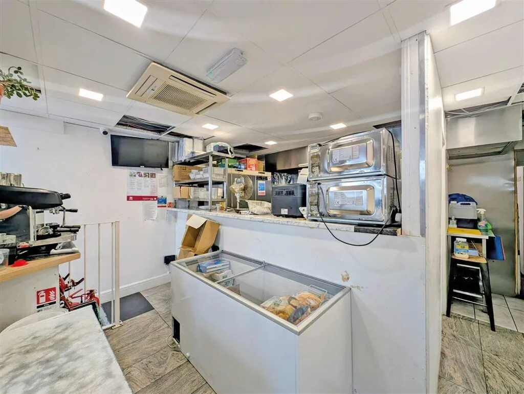 Walworth Road, WALWORTH, photo 6
