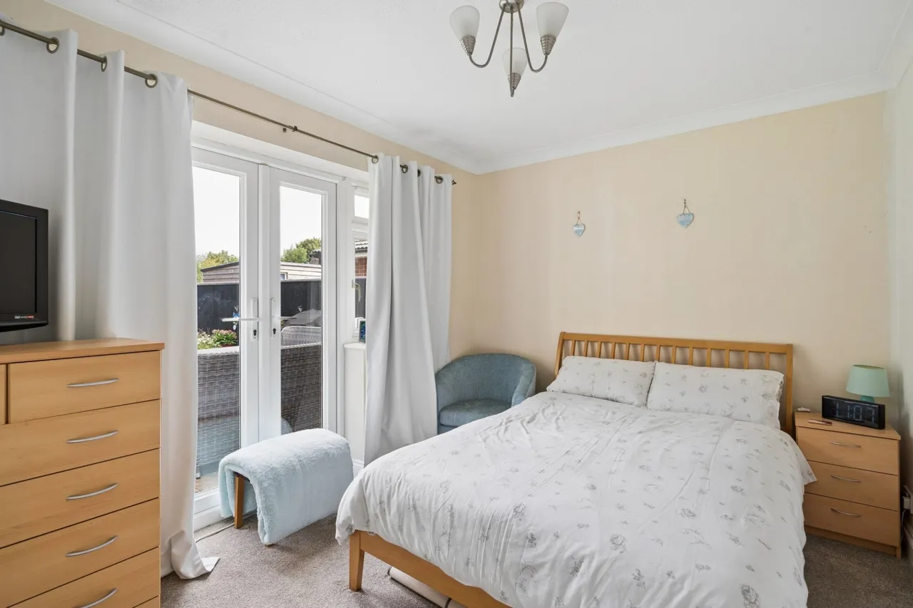 Main Road, Naphill, HP14, photo 17