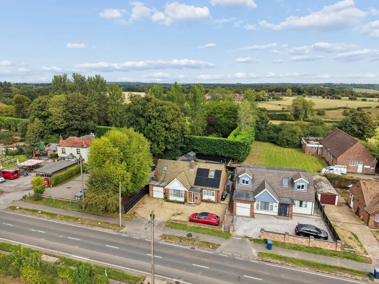 Main Road, Naphill, HP14, photo 23