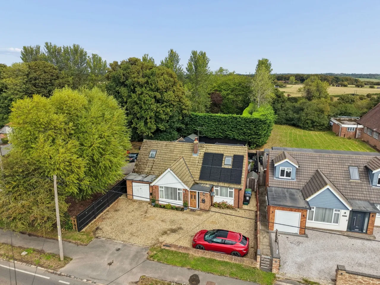Main Road, Naphill, HP14, photo 24